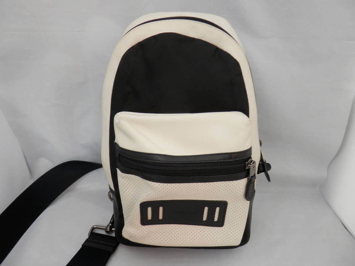コーチ ボディバッグ ショルダーバッグ F56877 アイボリー coach 