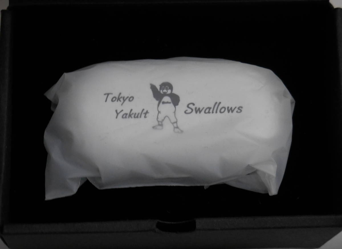 東京ヤクルトスワローズ つば九郎 ワイヤレスイヤホン 新品未使用(記念
