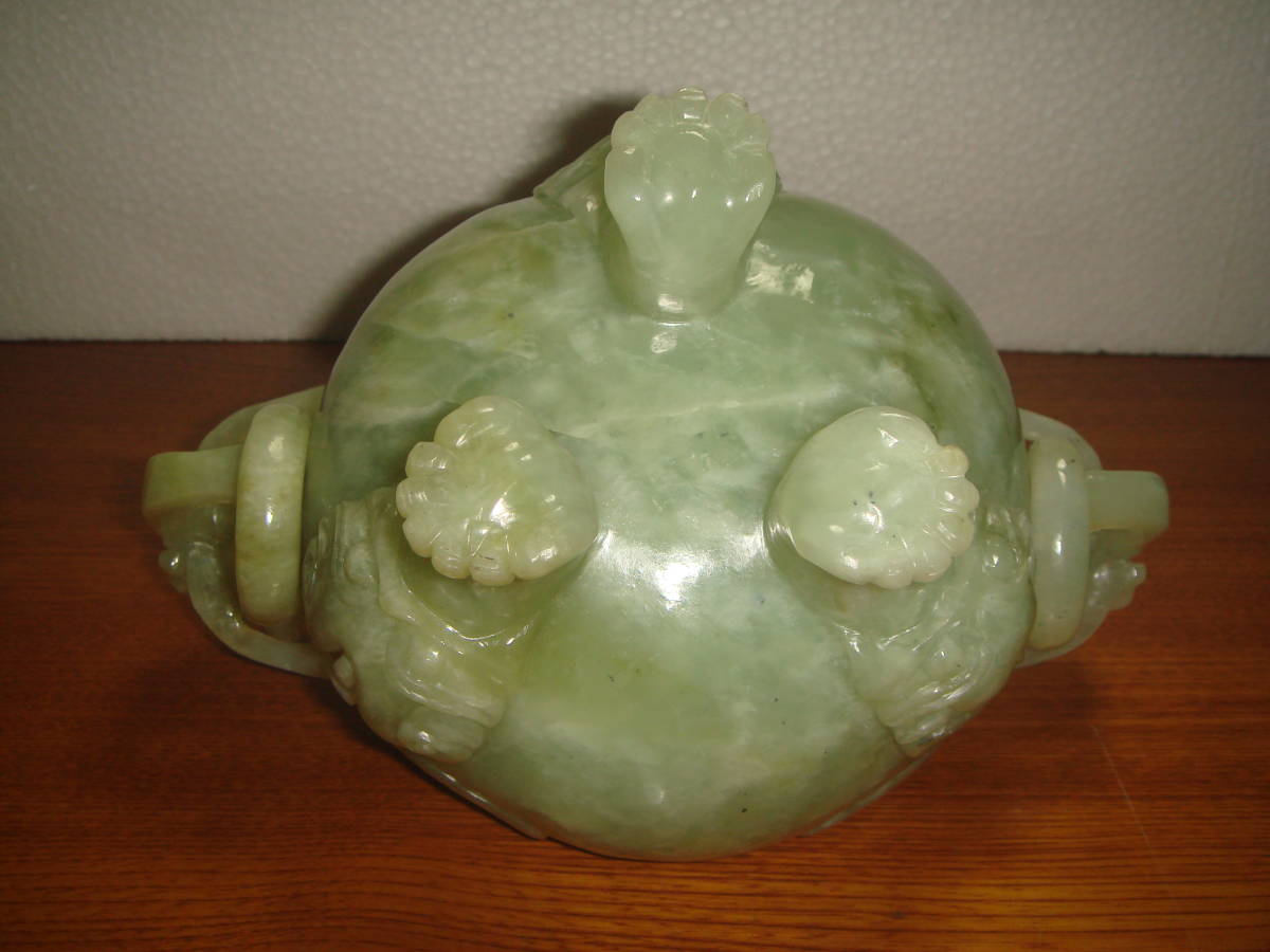 置物 中国古玩 三足香炉 中国美術 彫刻 翡翠玉石 龍摘香炉 唐物 細密細工 天然石 中国骨董 翡翠玉 翡翠 大 龍耳遊環 公式