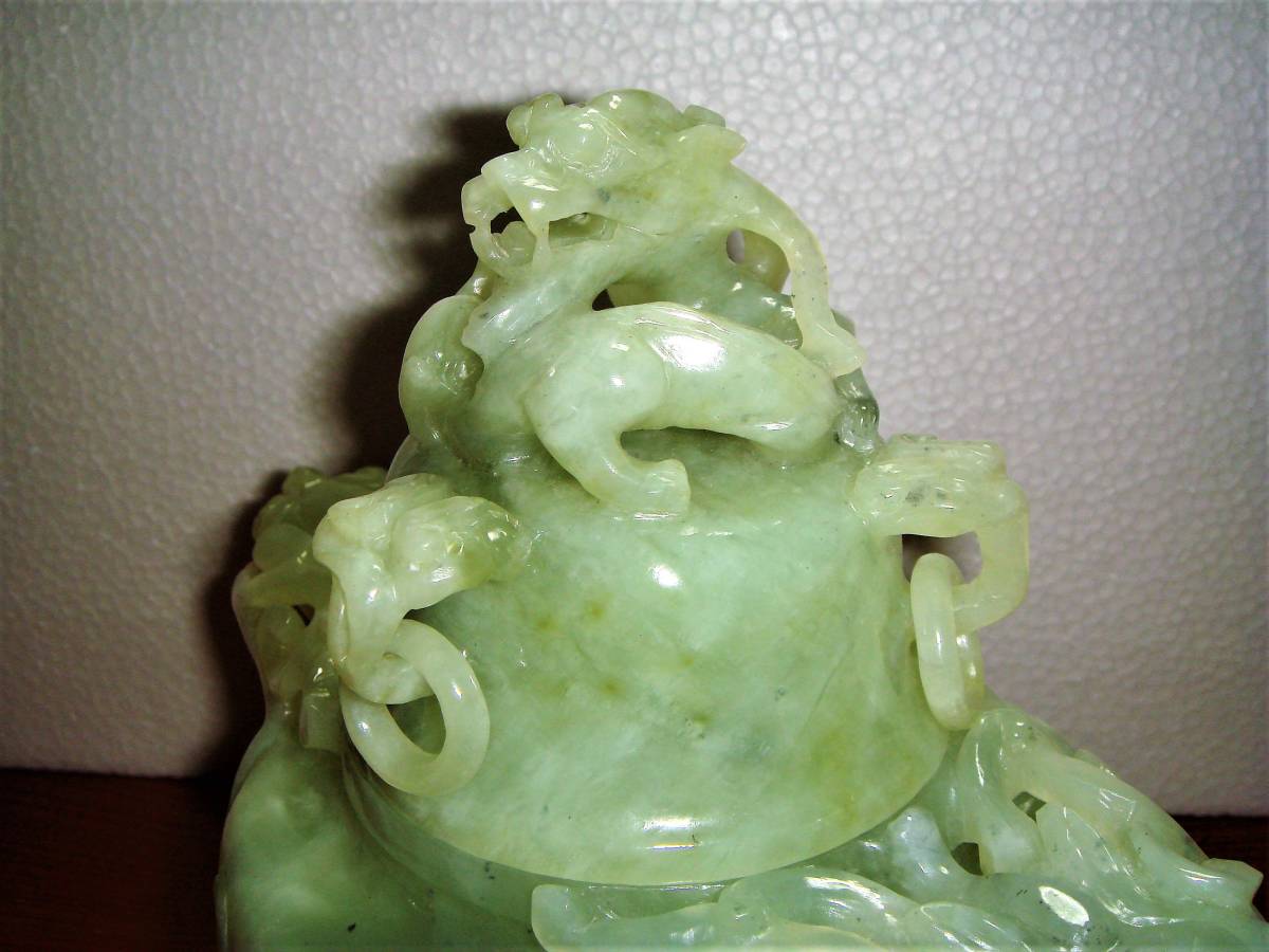置物 中国古玩 三足香炉 中国美術 彫刻 翡翠玉石 龍摘香炉 唐物 細密細工 天然石 中国骨董 翡翠玉 翡翠 大 龍耳遊環 公式