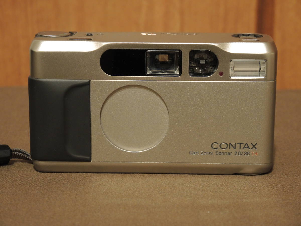 CONTAX コンタックス T2 シルバー コンパクトカメラ ソフトケース付き 