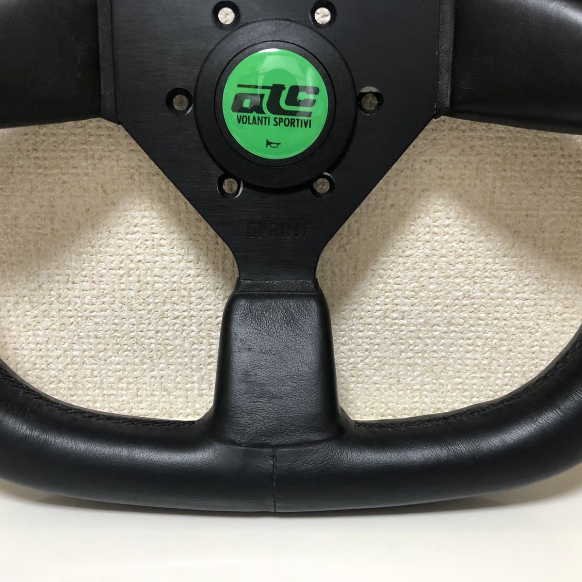 ATC スプリント Dシェイプ ステアリング／ホーンボタン・箱付 34.5パイ