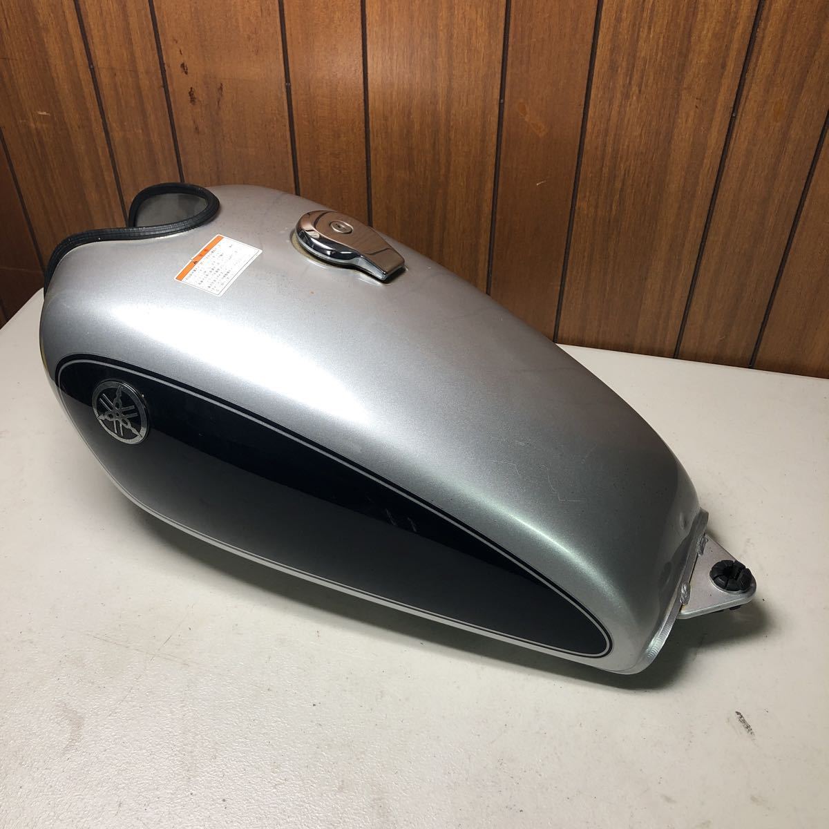  ヤマハ 98年 SR400 純正ガソリンタンク オリペン SR500(ヤマハ用)｜売買されたオークション情報、yahooの商品情報をアーカイブ公開 - オークファン ヤマハ用