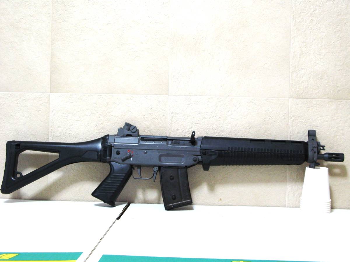 東京マルイ SIG SG551 SWAT 可変バースト付き｜Yahoo!フリマ（旧PayPay