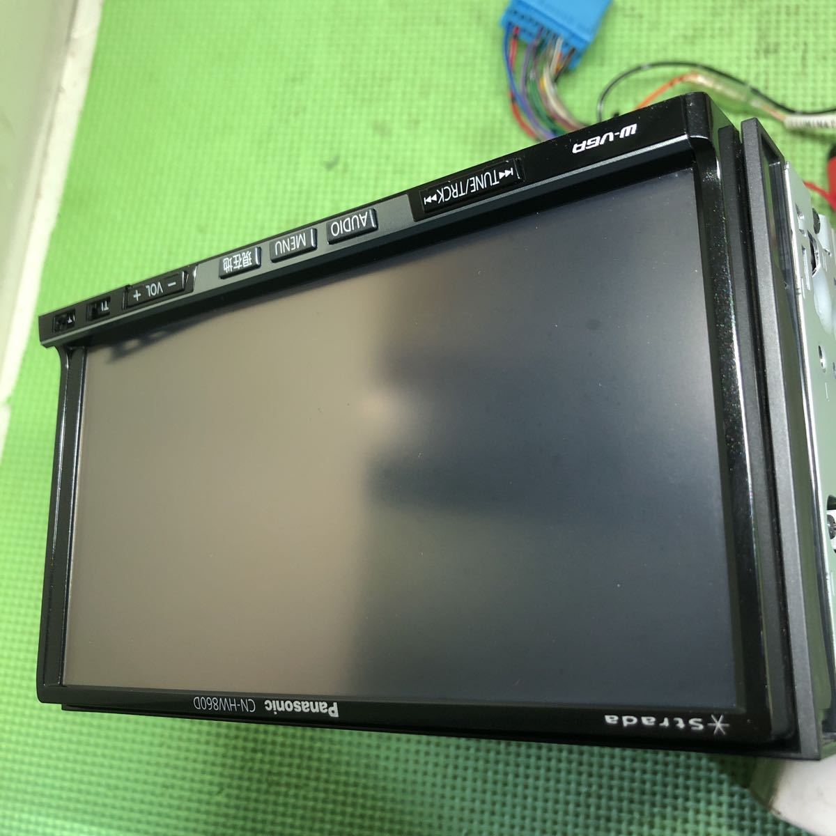 パナソニック ストラーダ7型HDDナビ☆CN-HW860D☆CD/DVD/4×4フルセグ地