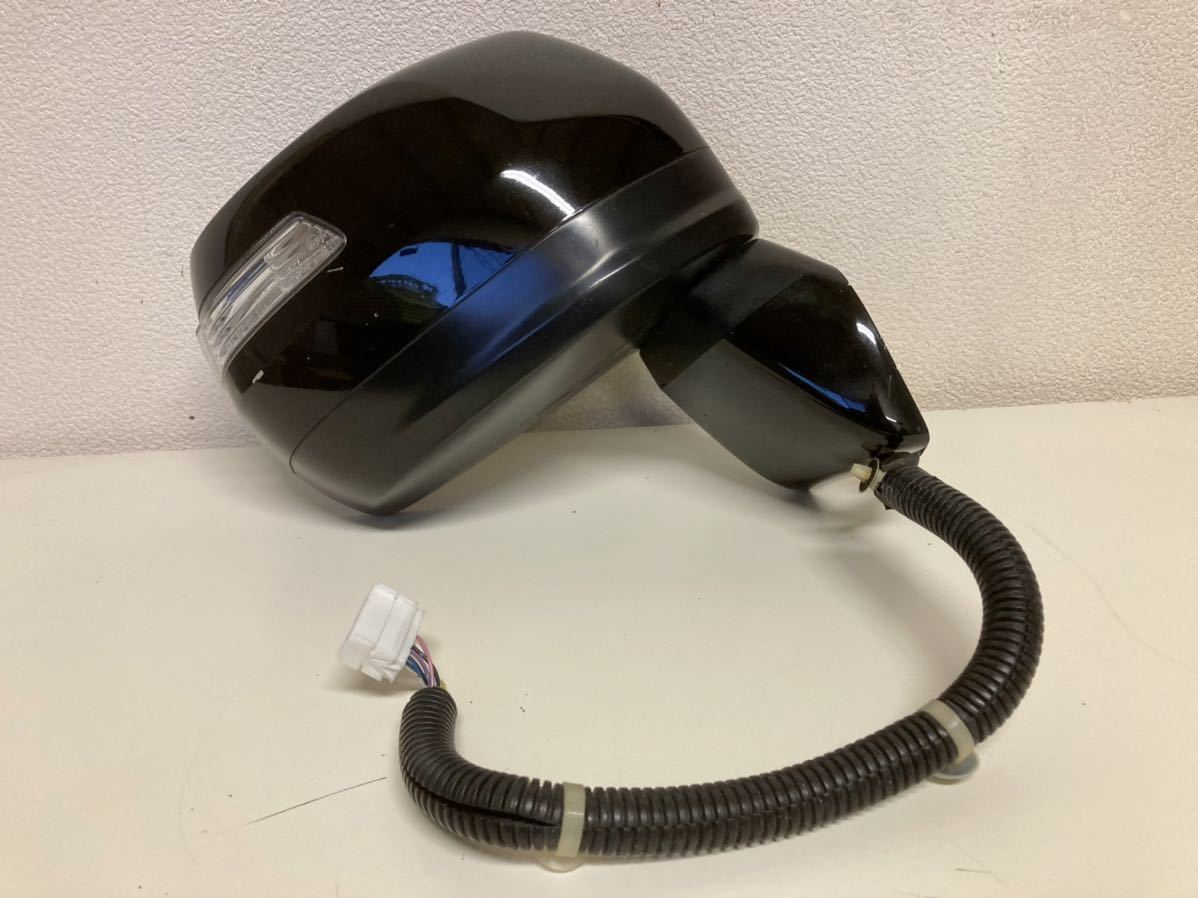 【赤字超特価，新品】 HONDA ホンダ純正RK1 RK2 RK3 RK4 RK5 ステップワゴン ウィンカー付 ドアミラー サイドミラー 右7ピン NH731P 黒 ブラック パール P9292(ドアミラー)｜売買されたオークション情報、yahooの商品情報をア ホンダ用