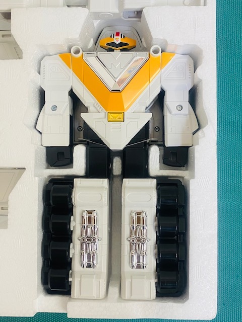 美品 BANDAI/バンダイ 電磁戦隊メガレンジャー 電撃変形 DX メガ