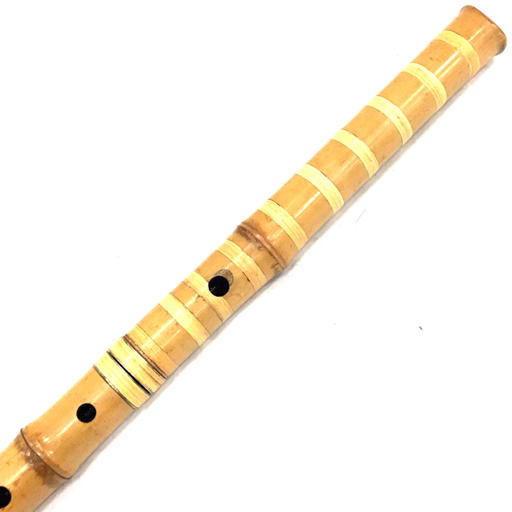 尺八 竹治銘 琴古流 竹製 一尺七寸管（全長約52cm）中継ぎ銀線 和楽器 美品 尺八 竹治銘 琴古流 竹製 一尺七寸管（全長約52cm）中継ぎ銀線 和楽器 美品