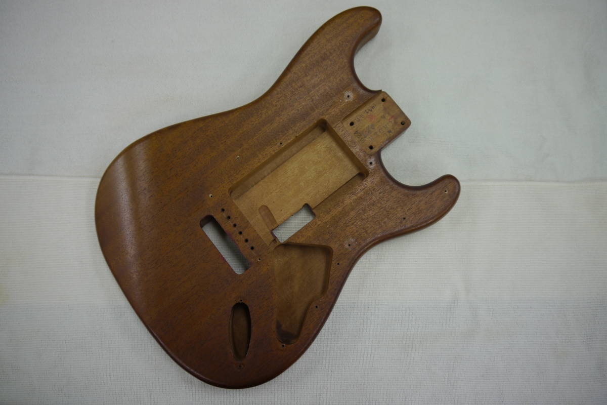 FenderJapan】 ストラトボディ マホガニー オイルフィニッシュ オーダー