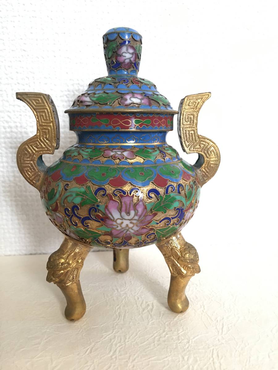 極上装飾】景泰藍（七宝）獅子蓋香炉｜古銅＋七宝細工｜幅13×高さ21cm 銅胎景泰藍.神獣三つ脚香炉・細密彫刻・見事な牡丹絵 中国七宝 中国
