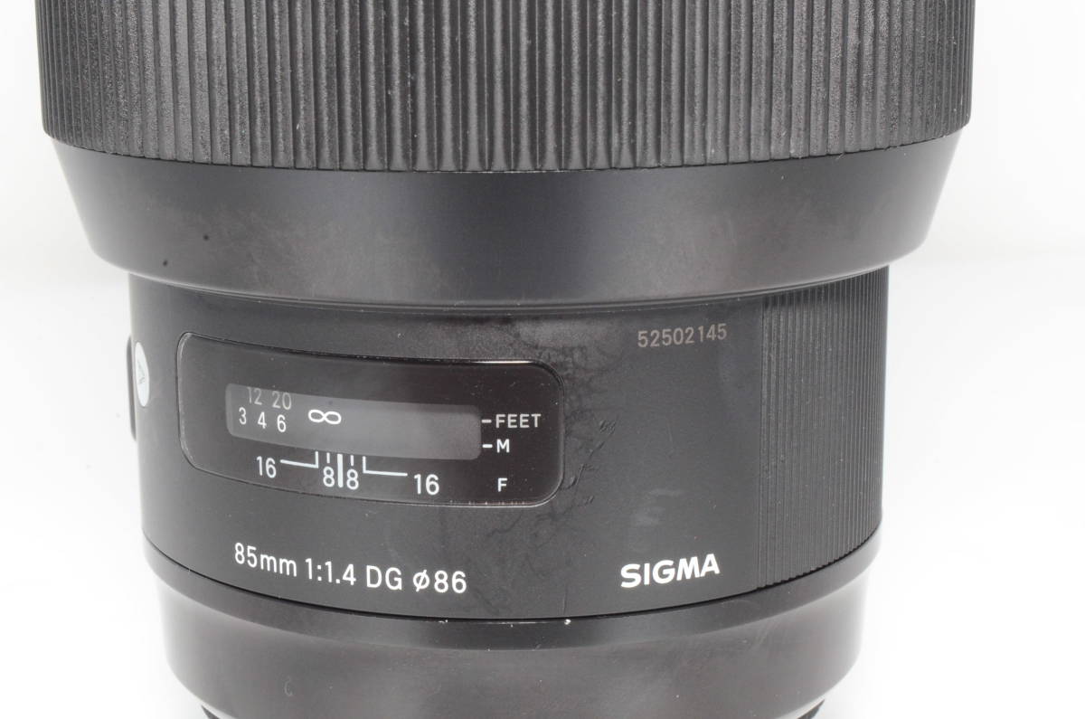 F001010077　Sigma 85ｍｍ F1.4 DG HSM Art キャノン