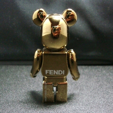 希少 限定FENDI BE@RBRICK 100%フィギュア ゴールド2007ベアブリック 