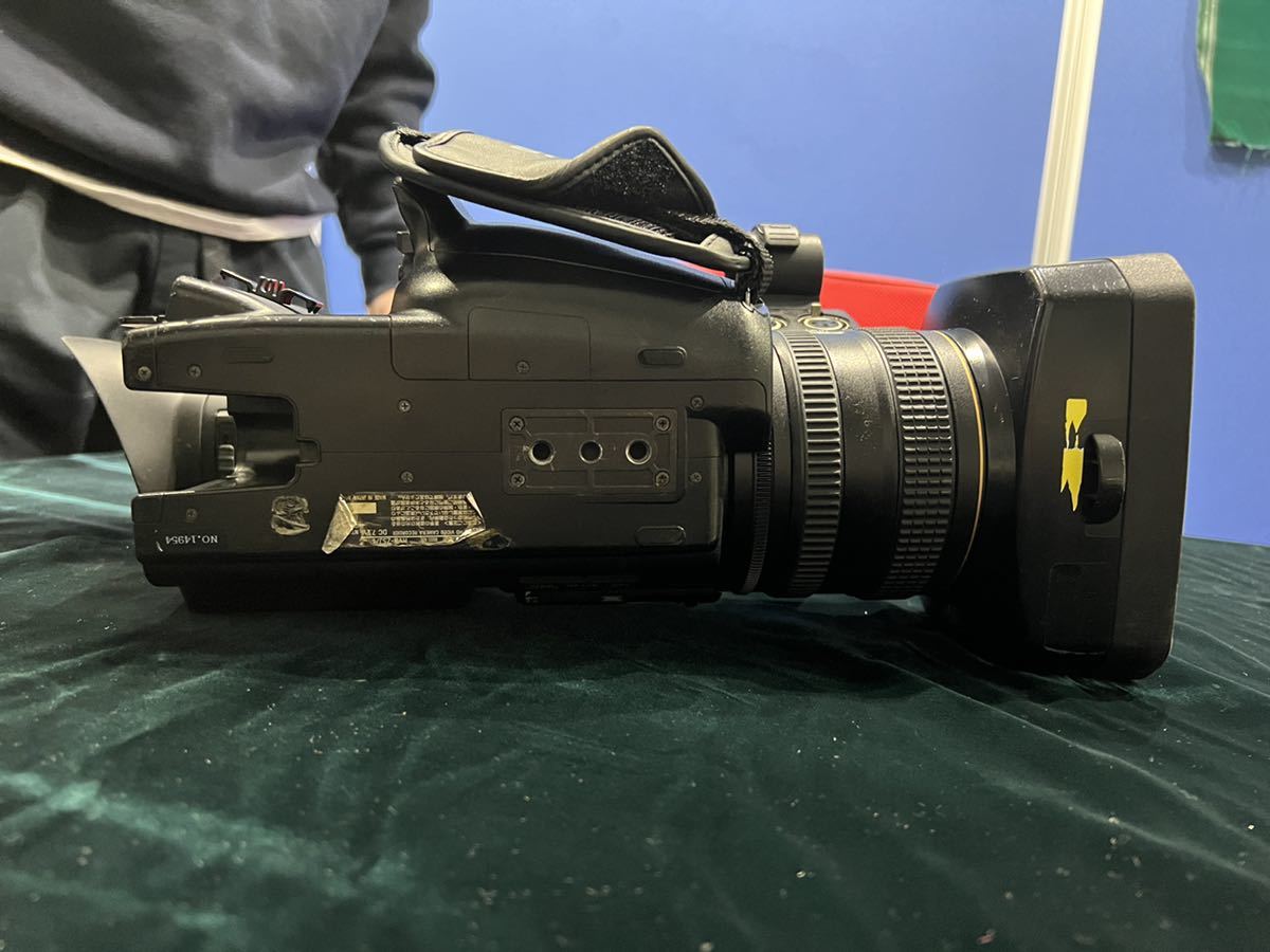 SONY HVR-Z5Jと HVR-MRC1 メモリーレコーディングユニット他 SONY