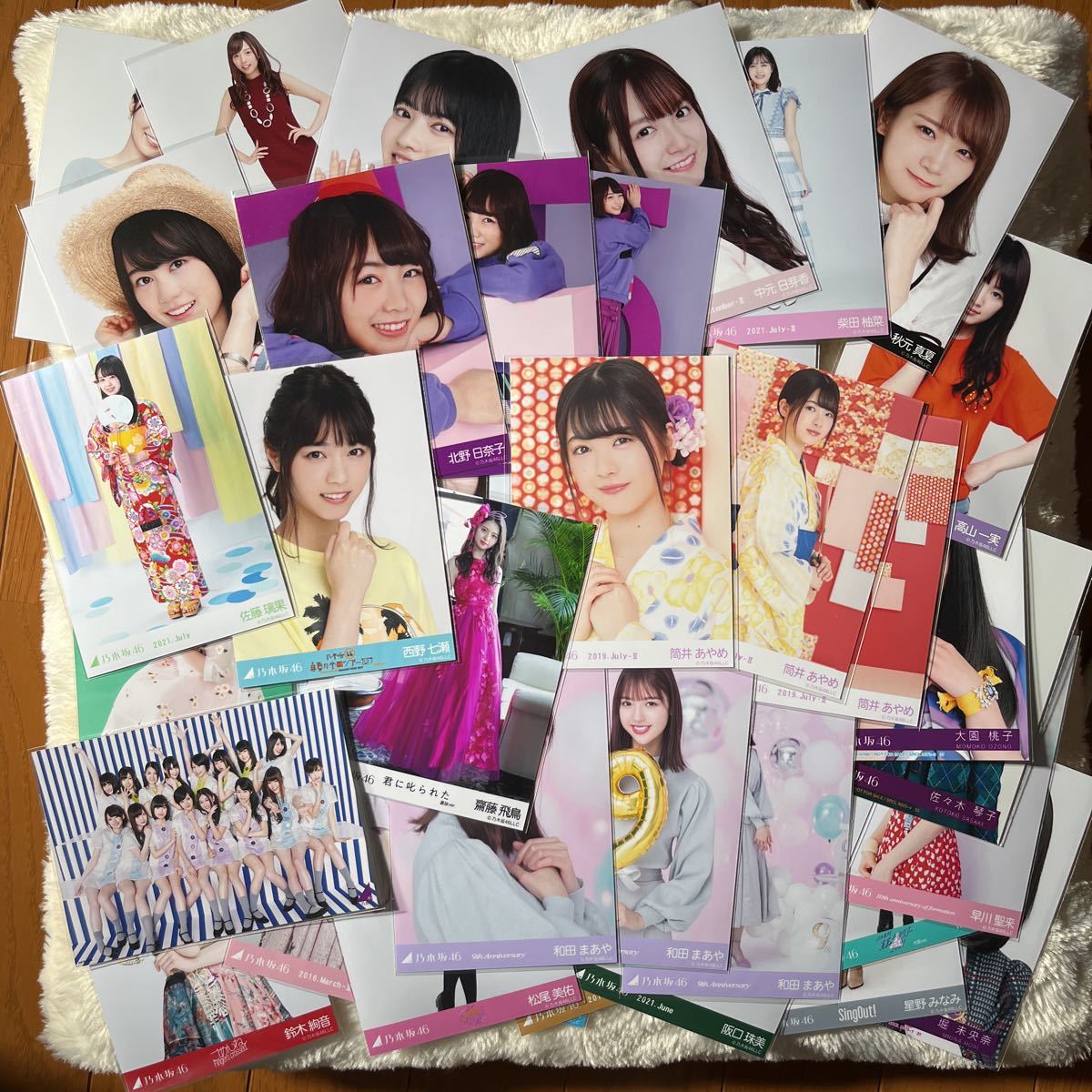 乃木坂46 生写真 まとめ売り 齋藤飛鳥 西野七瀬 生田絵梨花 秋元真夏 佐藤璃果 大園桃子 北野日奈子 筒井あやめ コンプ 浴衣 表題 楽曲 等 乃木坂46 売買されたオークション情報 Yahooの商品情報をアーカイブ公開 オークファン Aucfan Com