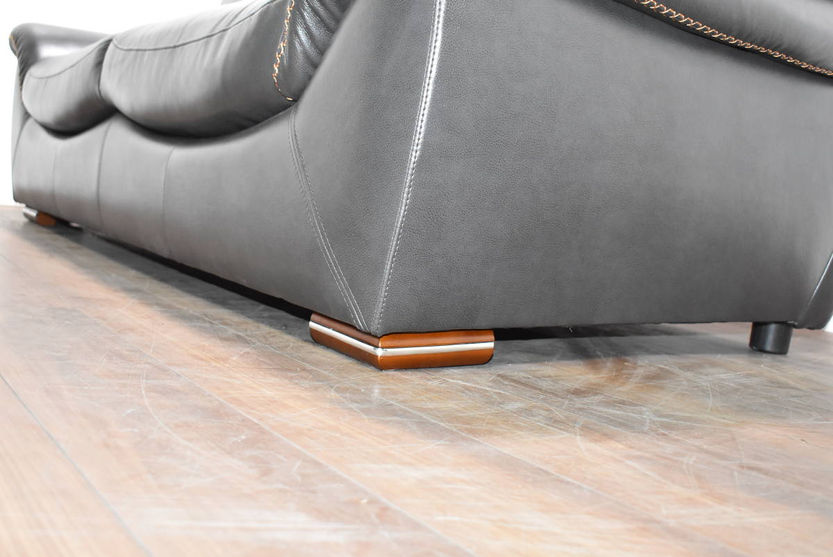 【八終了1/8直接】≪y207ジ 30107-01≫極美品 オレンジ クロスステッチ ダークブラウン 2人掛/ラブ ソファー お洒落 合皮/皮/革 八終了1/8直接】≪y207ジ 30107-01≫極美品 オレンジ クロスステッチ