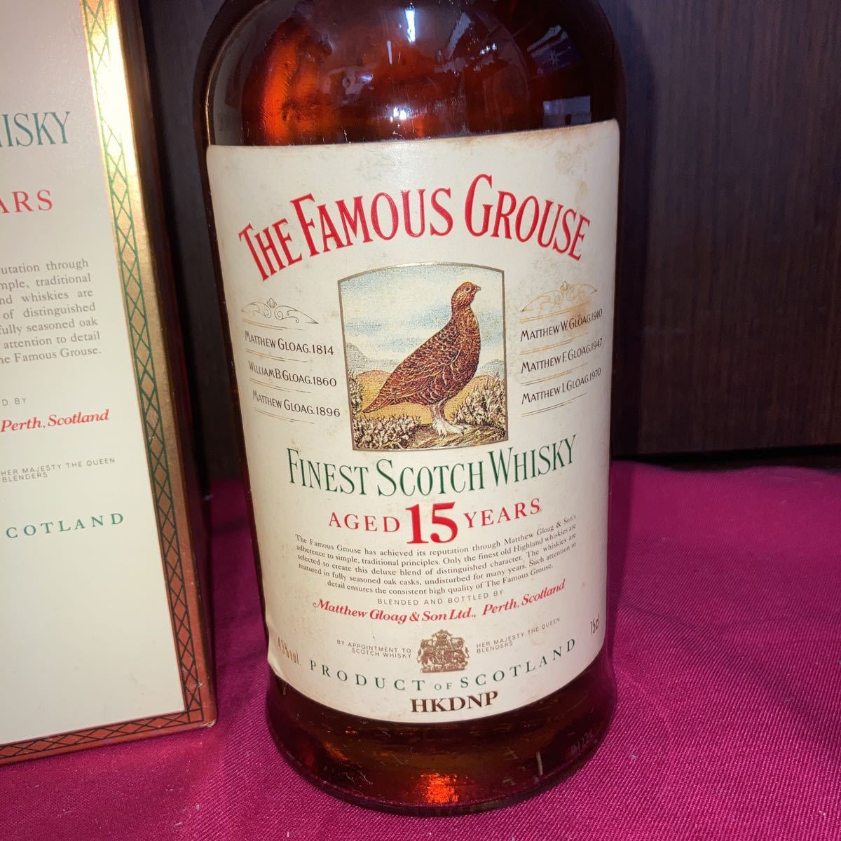 フェイマスグラウス ウイスキー 古酒 750ml 43度 未開栓 フェイマスグラウス ウイスキー 古酒 750ml 43度 未開栓 フェイマス