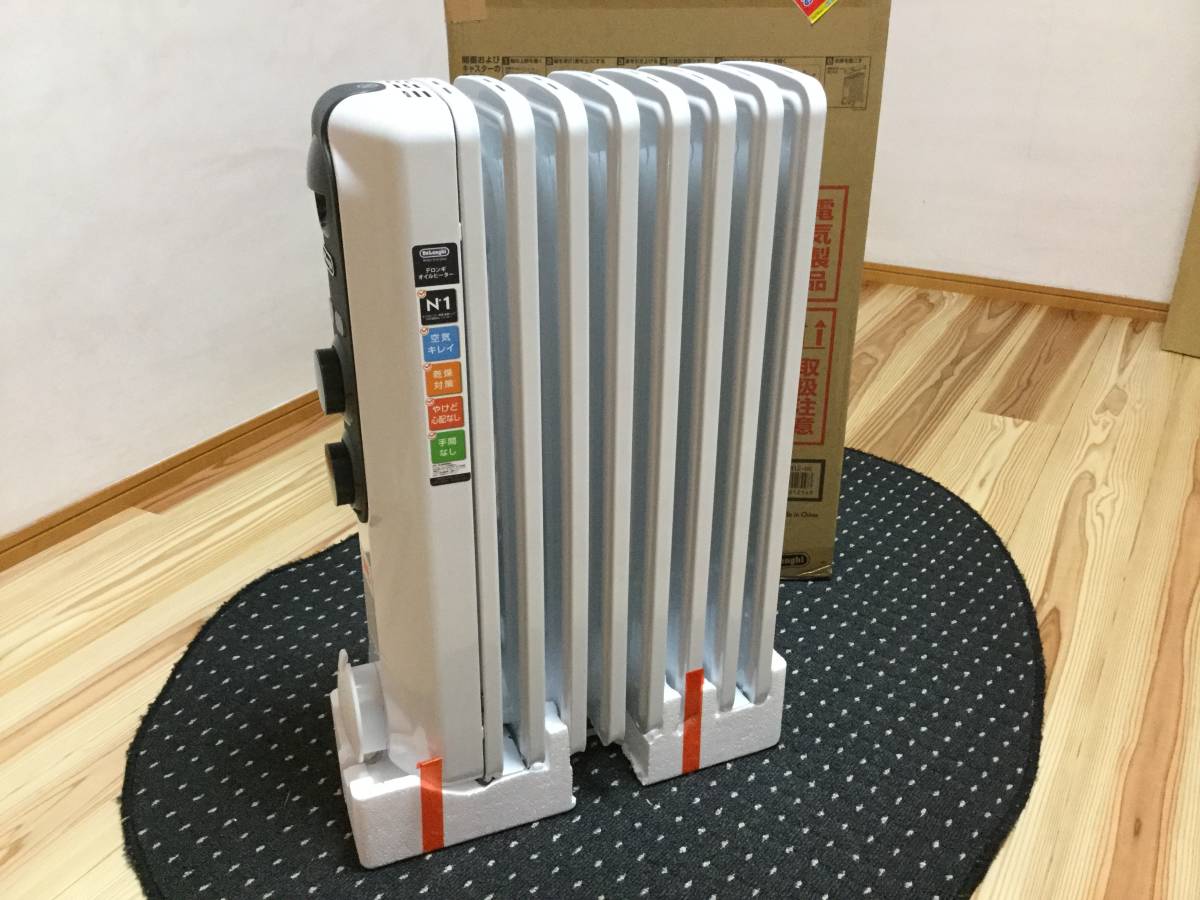 オーディオ機器 【】デロンギ(DeLonghi) オイルヒーター ホワイト L字