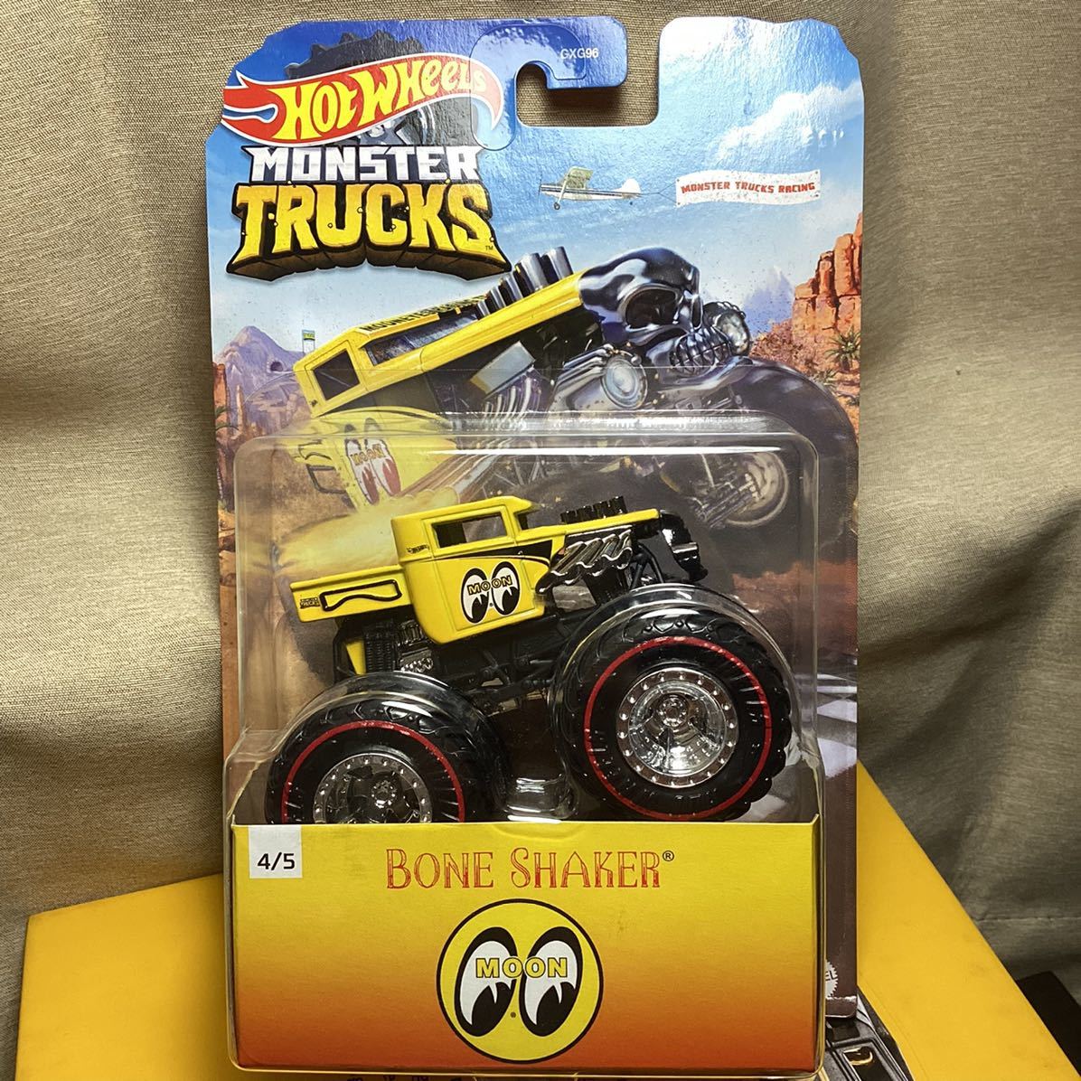 ムーンアイズ シェイカー ボーン ホットウィール エディソン