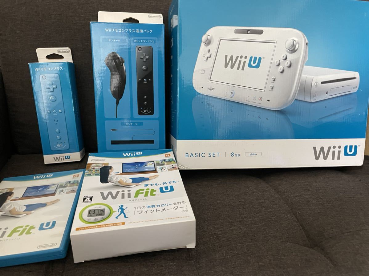 U Wii 8GB Nintendo Basic - ベーシックセット White 本体 com