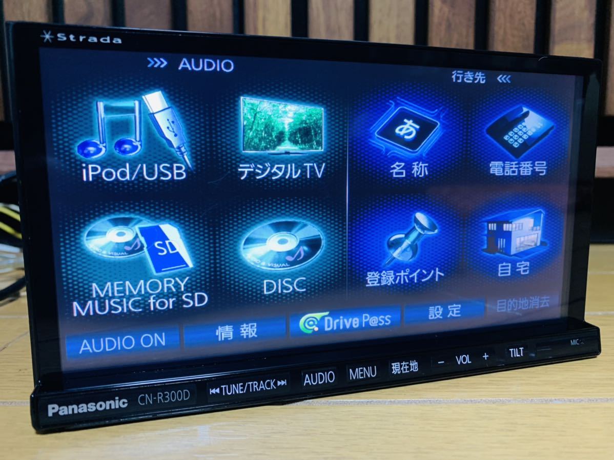 PanasonicストラーダCN-R300D PanasonicストラーダCN−R300D Panasonic