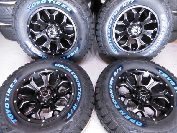 ◇激安!! ウォーロード 17×8.5J+20 139.7/6H 110Φ TOYO オープン