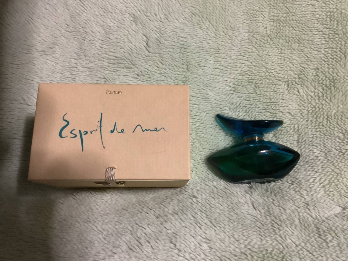 資生堂 エスプリドゥメール パルファム 20ml 廃盤品 資生堂 エスプリドゥメール パルファム20ml 箱開封(ボトル未開封品