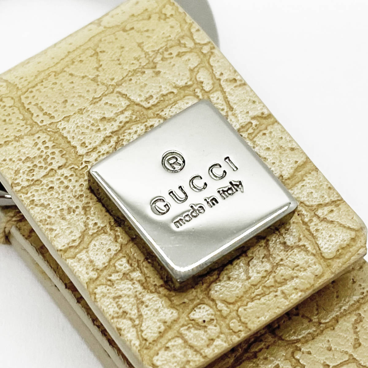 売り切り！☆グッチ GUCCI キーリング☆新品 未使用 レザー×金属素材