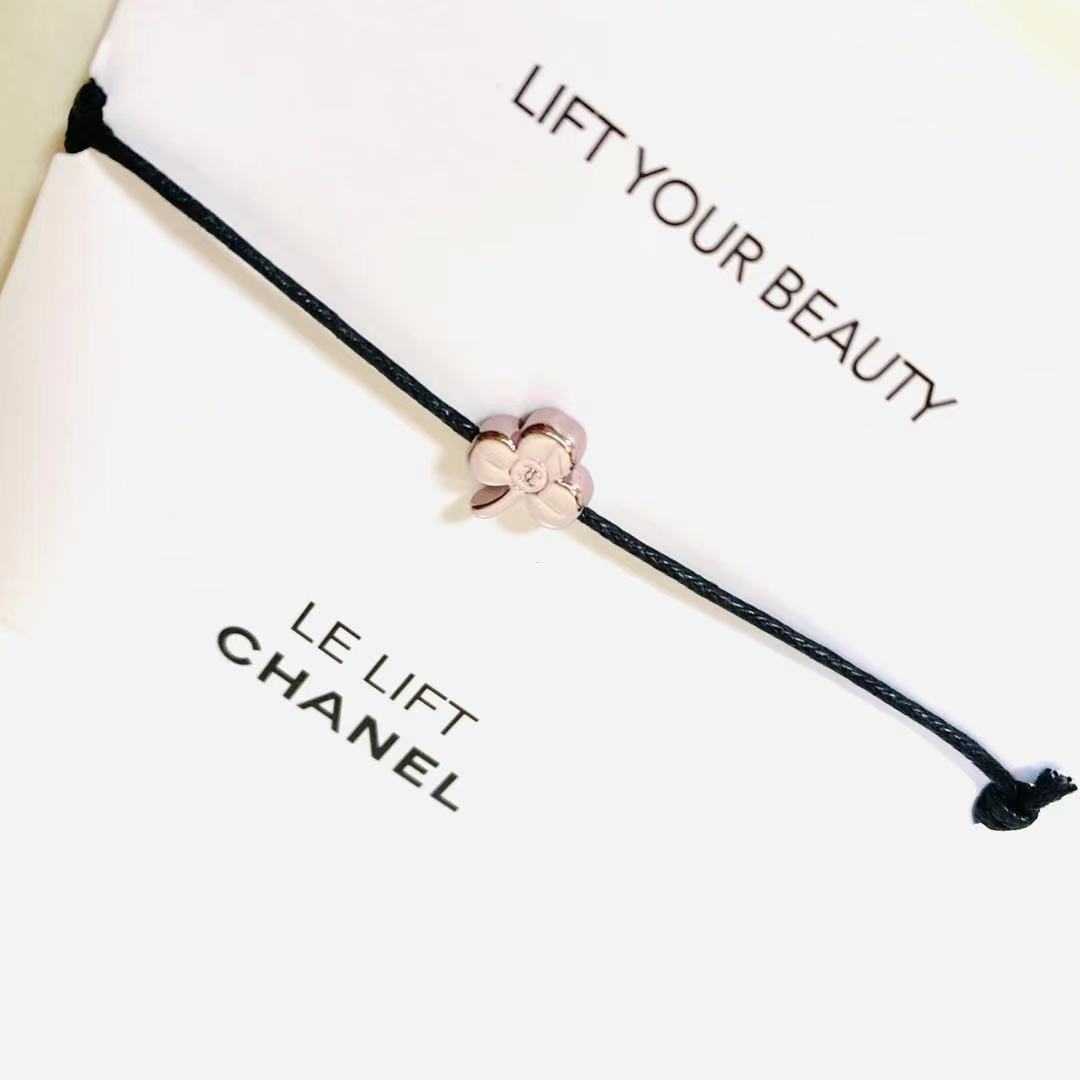 ラッキーブレスレット シャネル ノベルティ クローバー ブレスレット