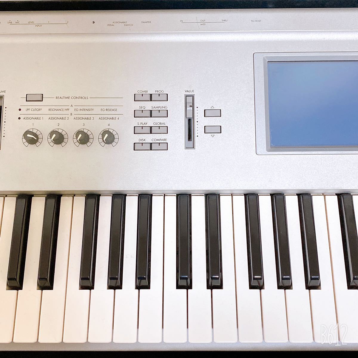 動作OK】 KORG TRITON Pro コルグ トライトン プロ シンセサイザー