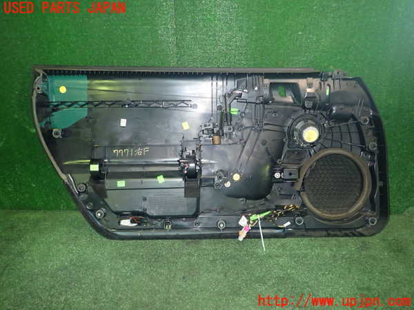 1UPJ-77711234]2006y ポルシェ・ボクスター 987型(98725)右ドア内張り 中古