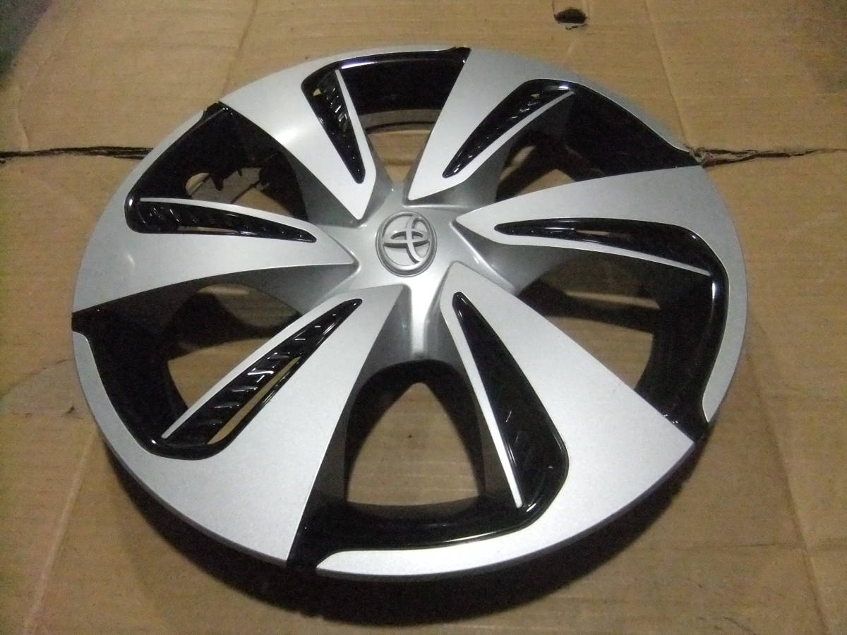 Amazon | トヨタ 純正 シエンタ 《 NHP170G 》 ホイールキャップ 42602 
