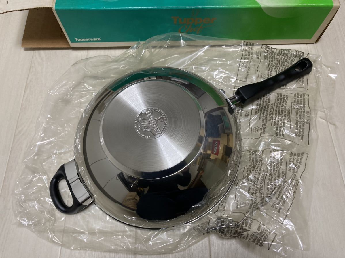 Tupperwareフライパン ふた付き(28センチ) タッパウェアー Tupperware タッパーシェフ 28㎝ 中華鍋 キッチン タッパーウェア 中華