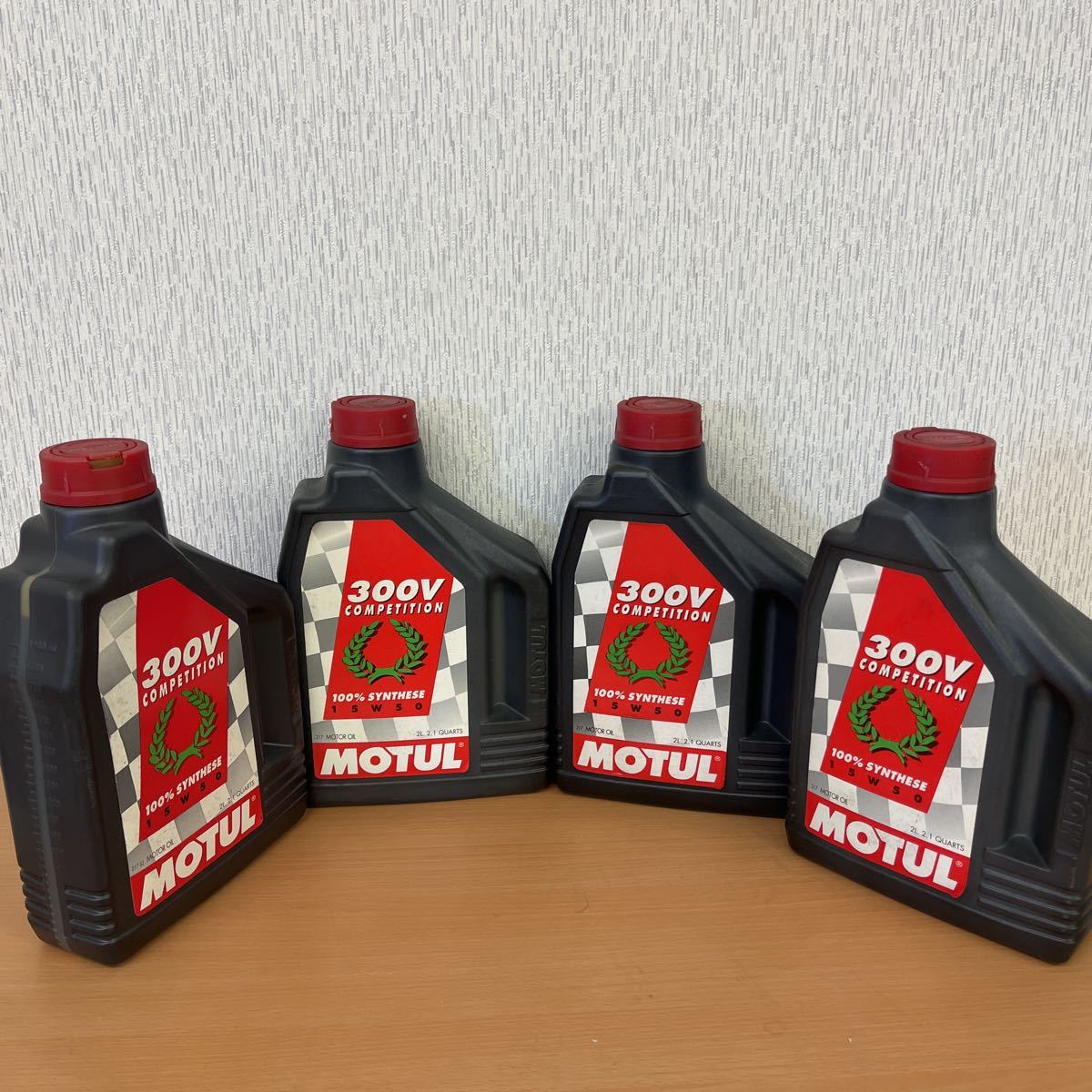 ⑥MOTUL モチュール 300V COMPETITION 15W50 エンジンオイル 