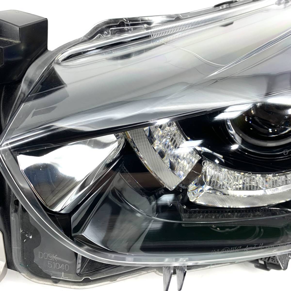 美品◇マツダ デミオ DJ3FS DJ5FS DJ 後期◇LED 左右 ヘッドライト