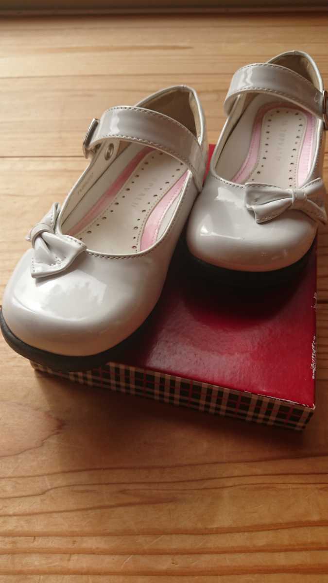 フォーマルシューズ19センチ 惜しく 