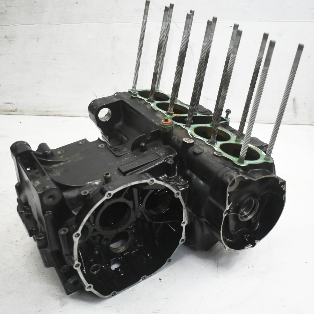 CB750F RC04 FB クランクケース 番号有り クランクメタル 付き