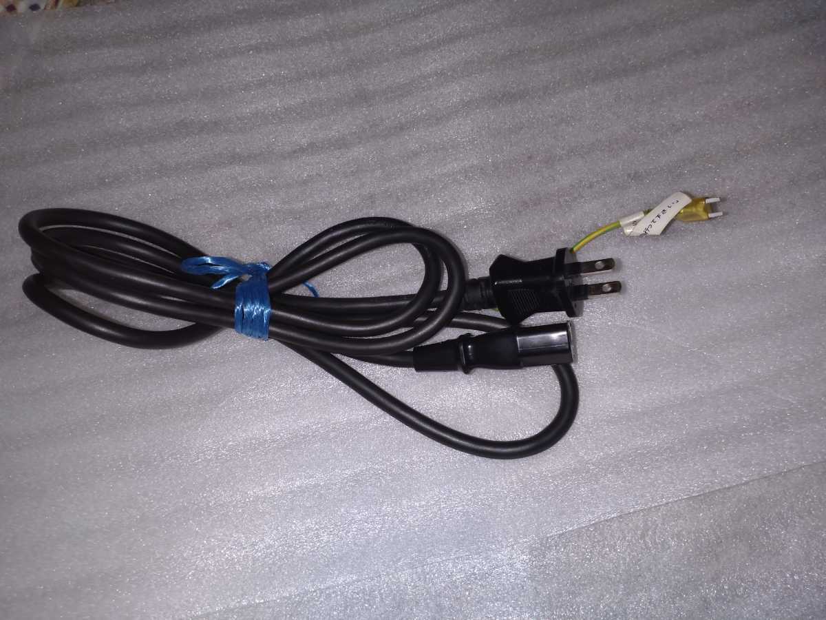 Ac電源ケーブル 約1 7m 電源コード 液晶モニター 3pin 3ピン 液晶ディスプレイ Acアダプター デスクトップパソコン アース接続 ケーブル コネクタ 売買されたオークション情報 Yahooの商品情報をアーカイブ公開 オークファン Aucfan Com