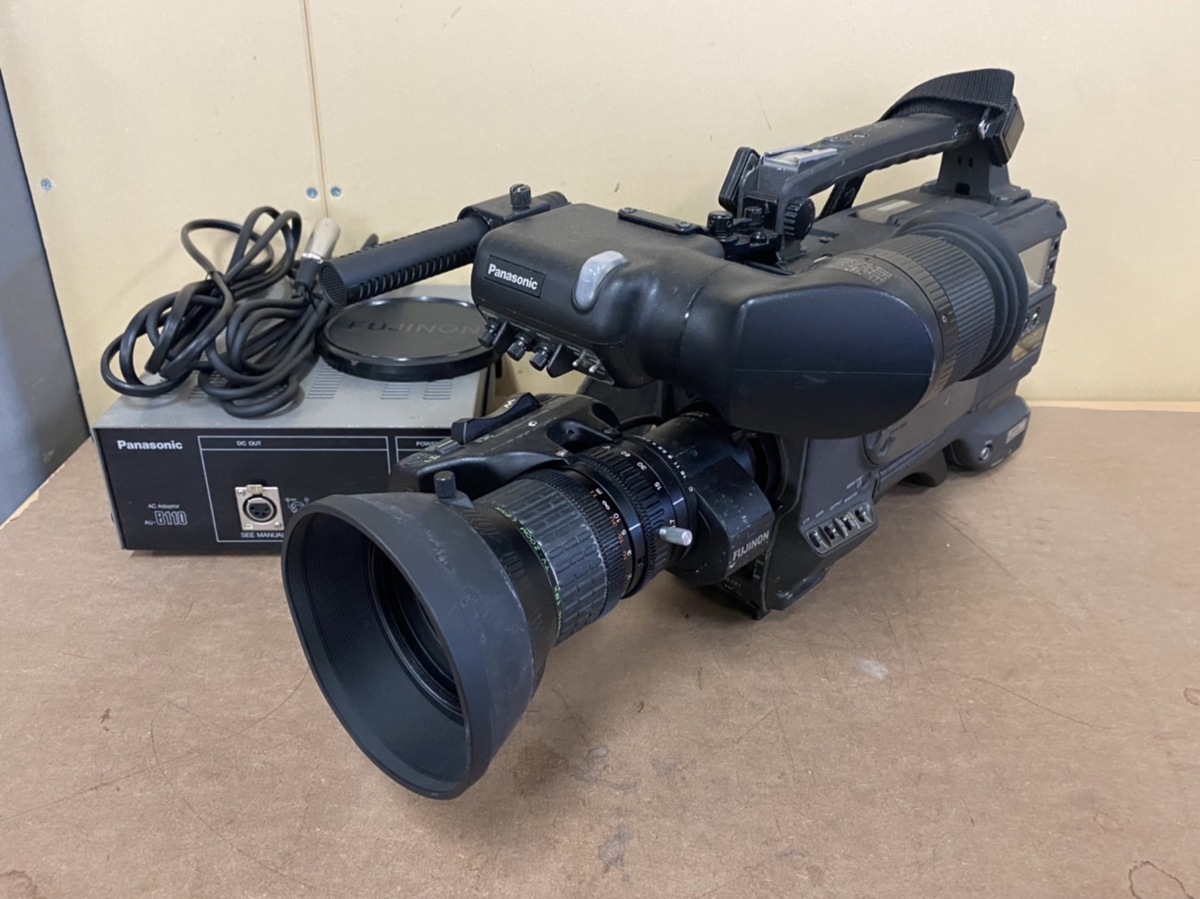A Fujinon Aspheric 16x TV-Zoom lens model VCL-916BYA A16x9BRM-28 1:1.8