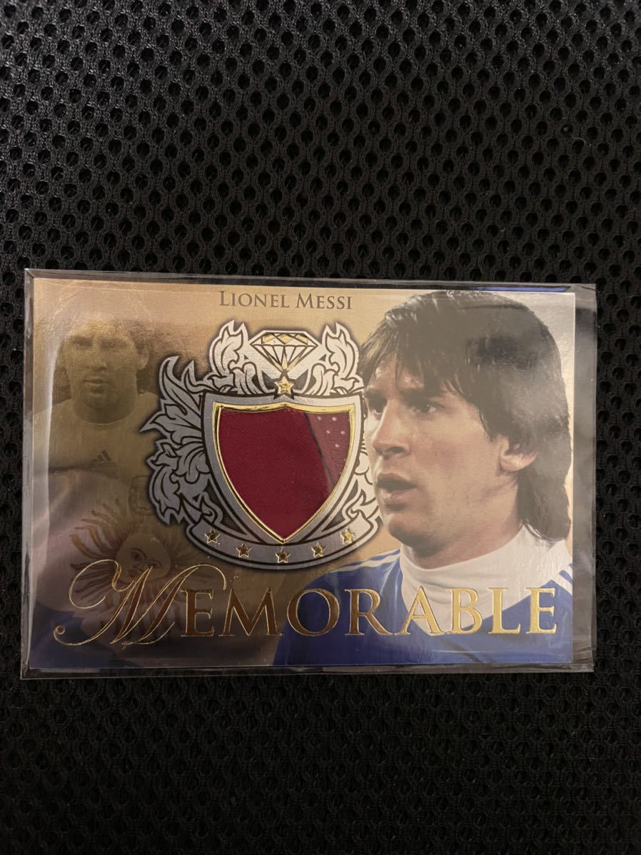 Futera Soccer 2011 Lionel Messi Game Used Jersey Card Topps Panini