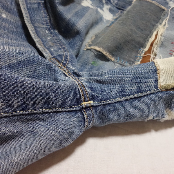 限定 LEVI
