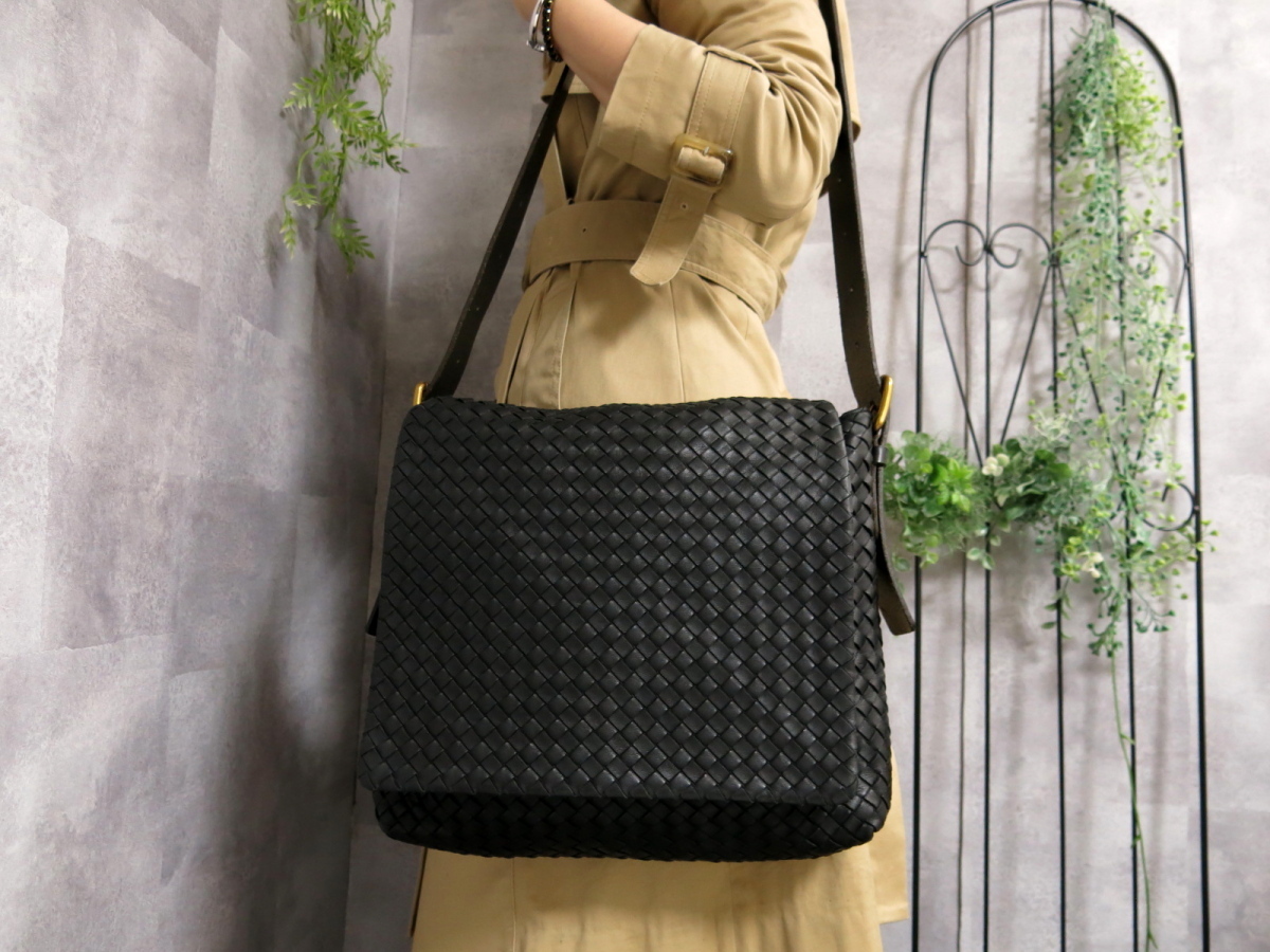 VENETA BOTTEGA イントレチャート ボッテガ ボッテガ・ヴェネタ 