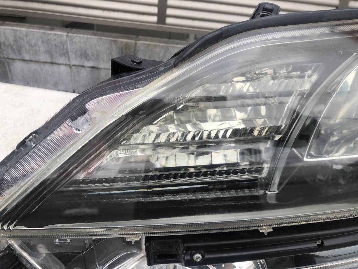 送料無料 手渡しOK ヴェルファイア ANH20 HID キセノン 左 ヘッド