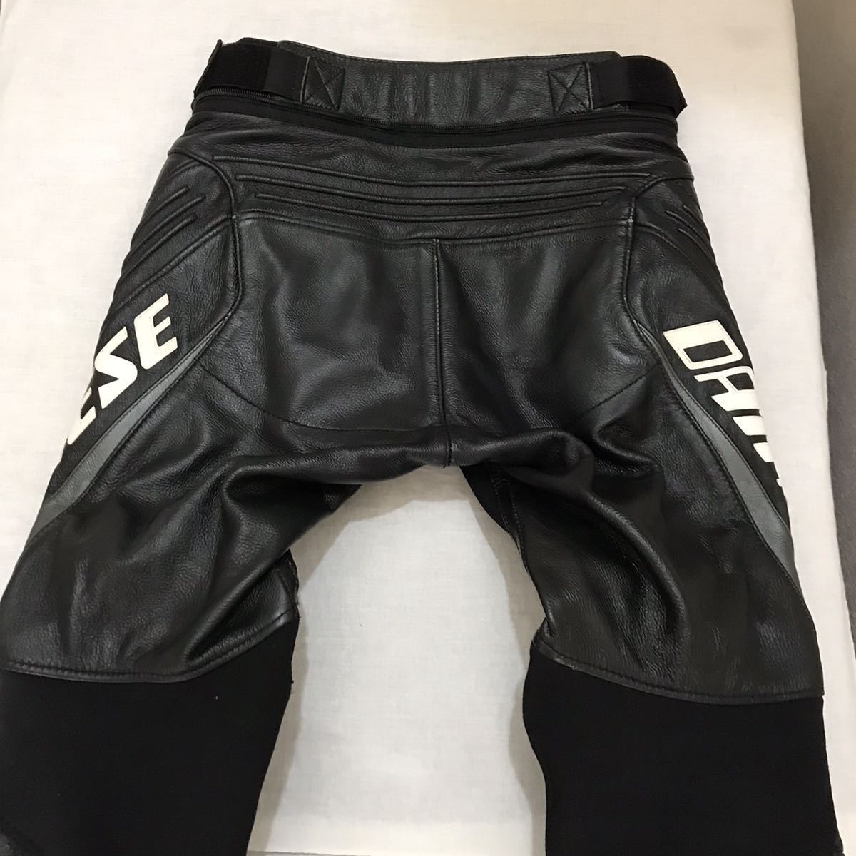 DAINESE 44 ダイネーゼ レザーパンツ パンチング レザー パンツ ズボン 