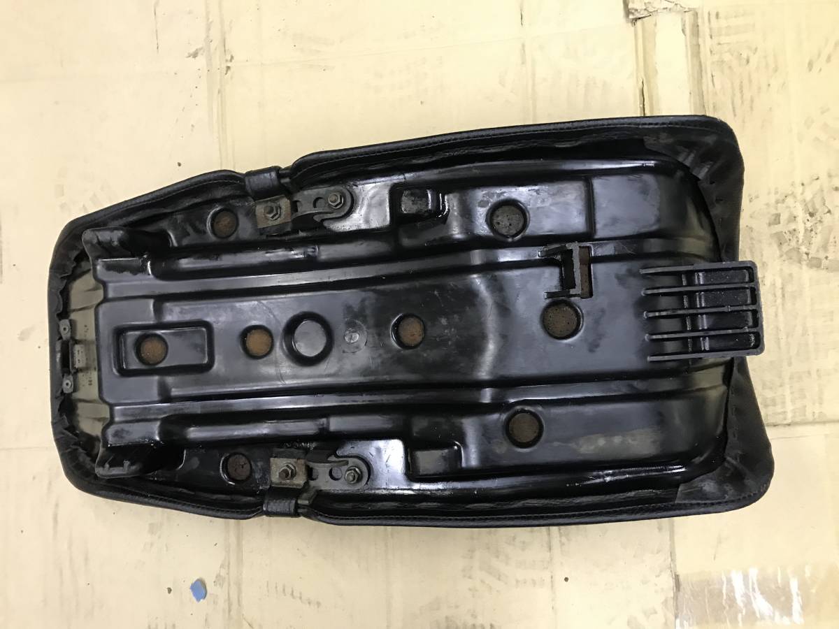 CBR400F NC17 シングルシート シートカウル テクニカルサービス本多製 シート ＣＢＲ４００Ｆ 純正仕様 新ローダウン &frasl; シートの通販 -cbr400f純正シートの中古品・新品 2026年最新Yahoo!オークション cbr400f | cbr400f純正シート