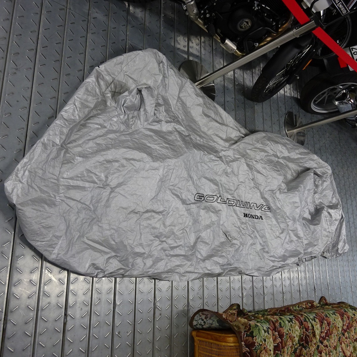 大得価，豊富な ゴールドウイング1800 GL1800 SC47 純正オプション 専用バイクカバー(カバー)｜売買されたオークション情報、yahooの商品情報をアーカイブ公開 - オークファン カバー