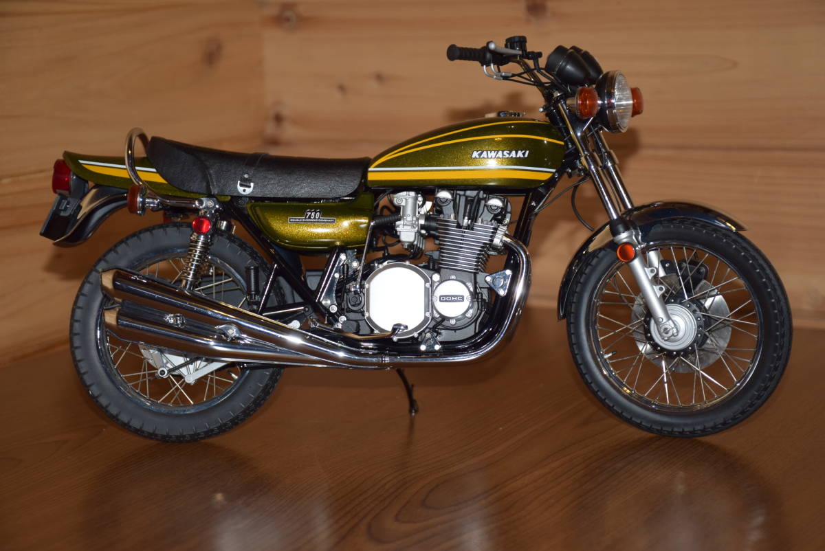 1⁄6 オートアート 公式通販 Z1 KAWASAKI カワサキ Z2 750RS 美品 Z2