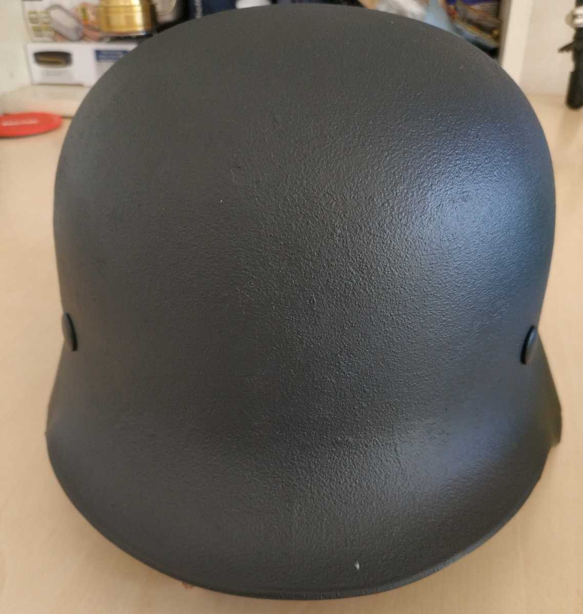WW2 ドイツ軍 M35プラスチックヘルメット チキンワイヤ付き WW2 ドイツ