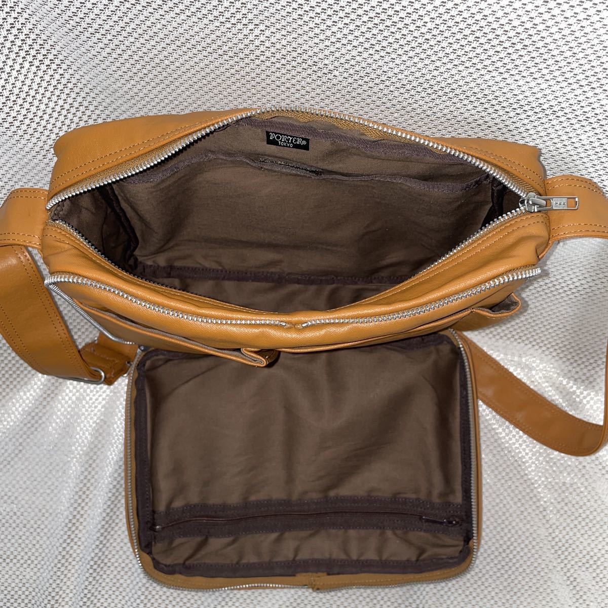 | ポーター FREE STYLE(フリースタイル) SHOULDER フリースタイル 吉田カバン BAG PORTER 吉田カバンホームページ BAG(S) ショルダーバッグ(L) アウトレット 店舗 東京 （カラー：ブラック