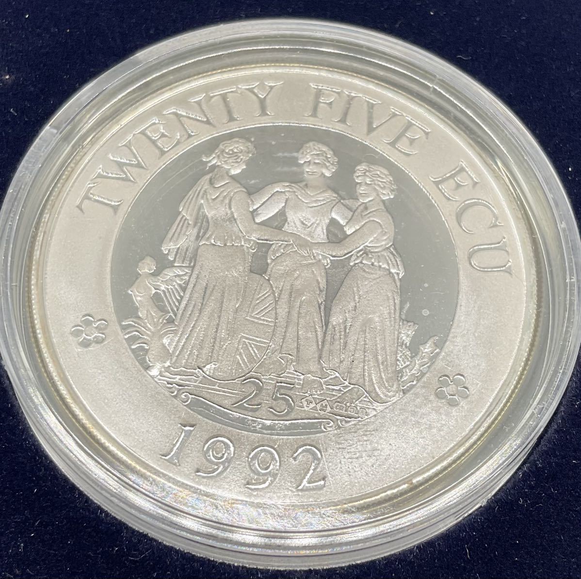1992年 スリーグレイセス 25 ECU ユーロ 銀貨 三女神 ヴィクトリア イギリス アンティークコイン