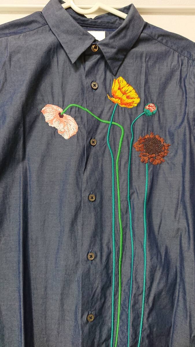 Paul Smith 花柄刺繍 長袖シャツ Paul Smith 花柄刺繍 Mサイズ 長袖シャツ Paul smith 長袖シャツ S